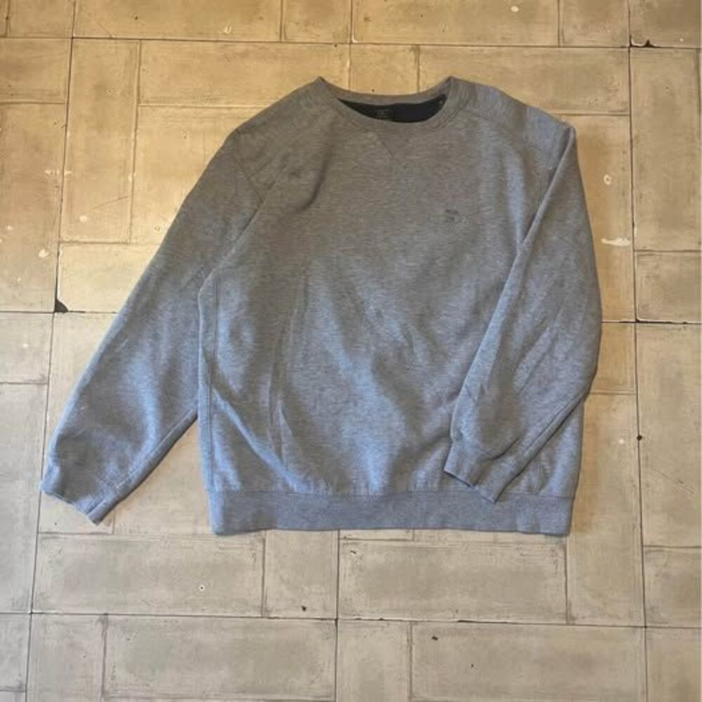 Gray heavyweight starter sweater size medium